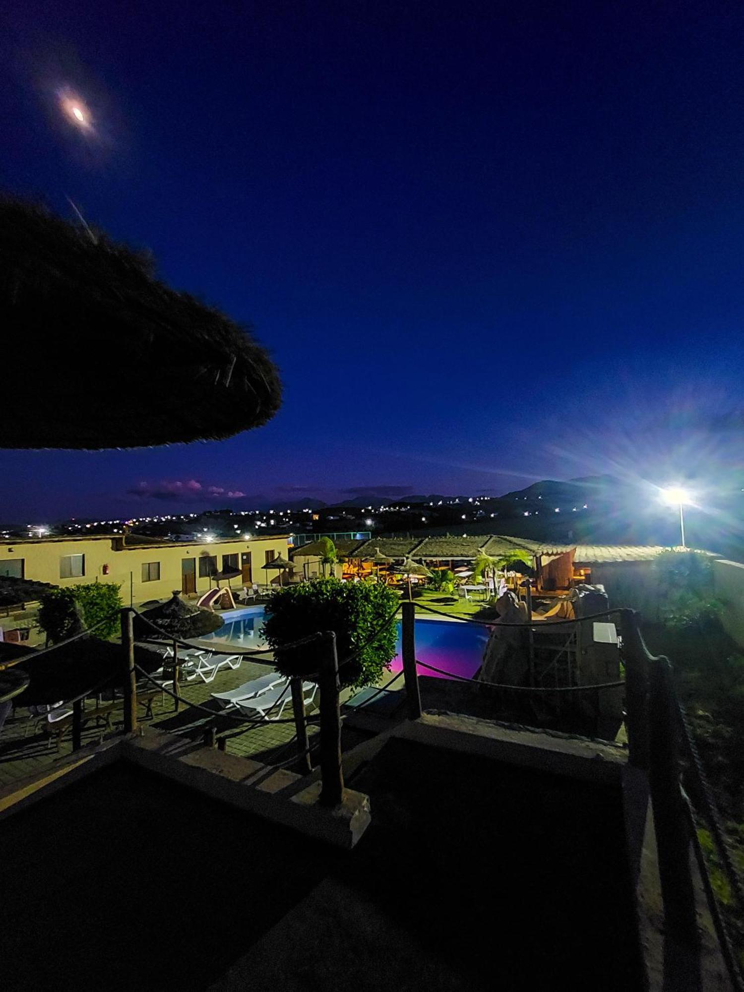 La Granja Guest House เทโทอัน ภายนอก รูปภาพ