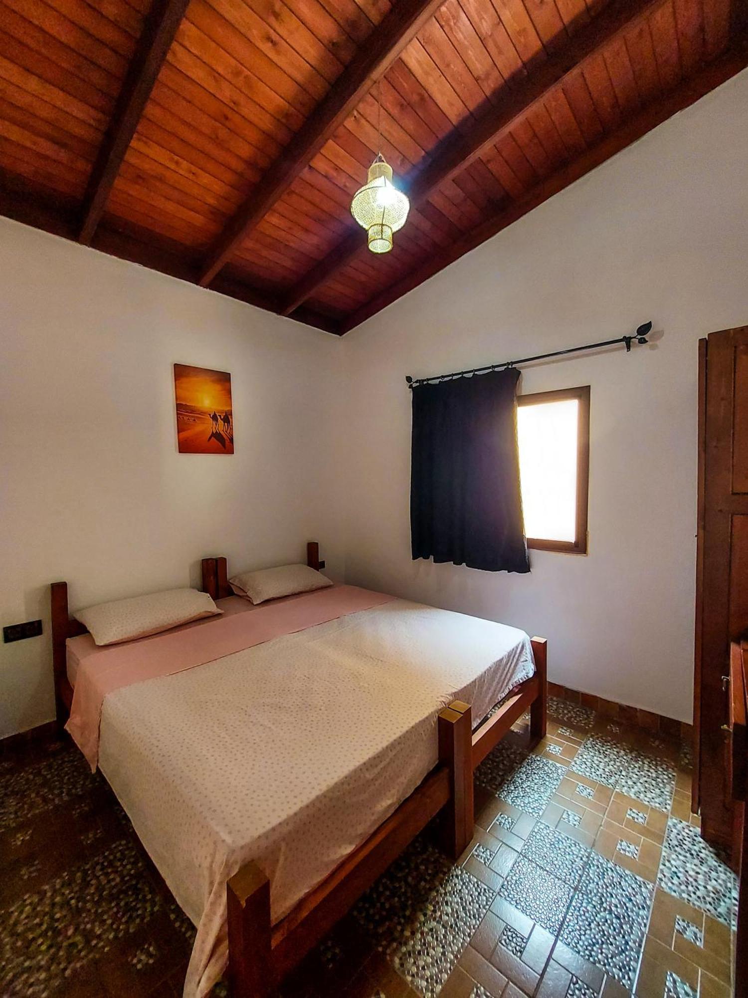 La Granja Guest House เทโทอัน ภายนอก รูปภาพ